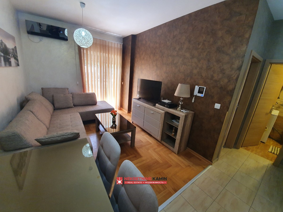 IZDATO Izdaje se stan na duzi period Budva